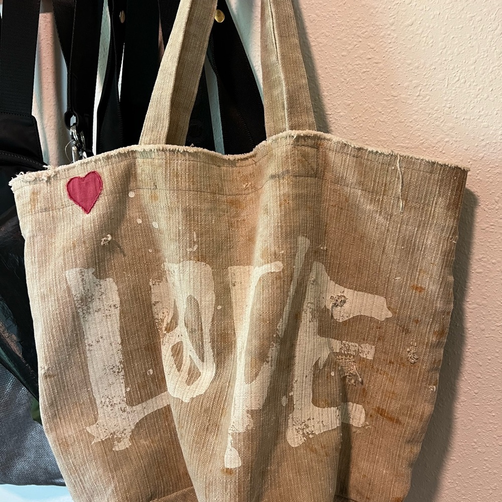 Magnolia Pearl Cream Canvas Tote with Heart Detail - Picture 4 of 6